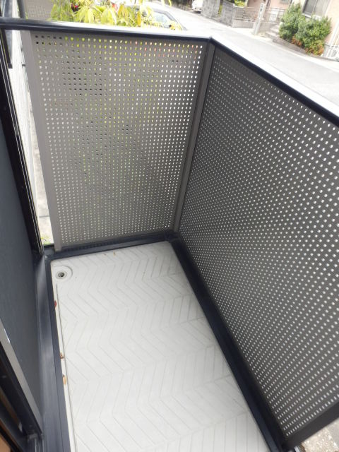 15/28 バルコニー