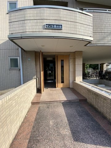 2/6 エントランス