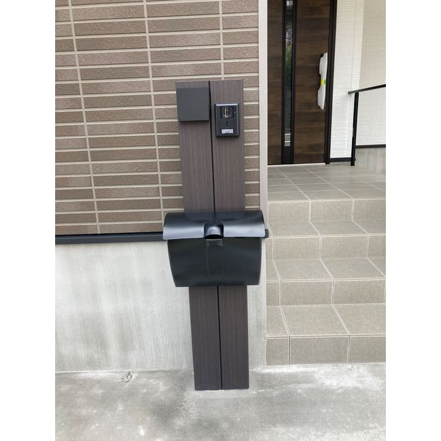 16/18 エントランス