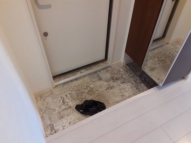 8/30 玄関