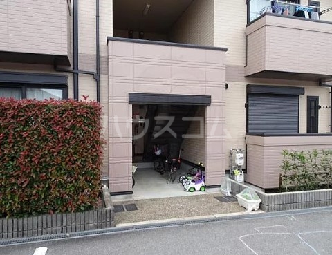 14/22 エントランス