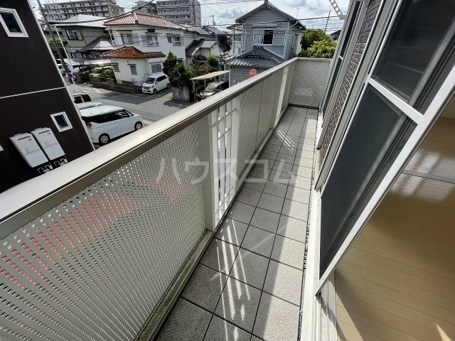 20/30 バルコニー