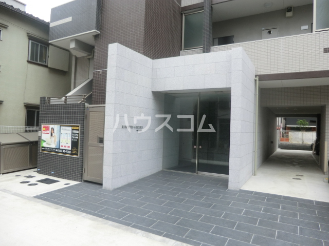 3/5 エントランス