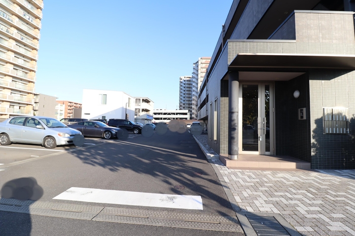 3/7 駐車場
