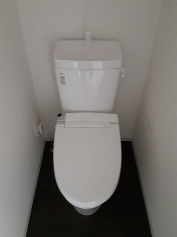 13/30 トイレ