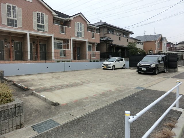 17/22 駐車場
