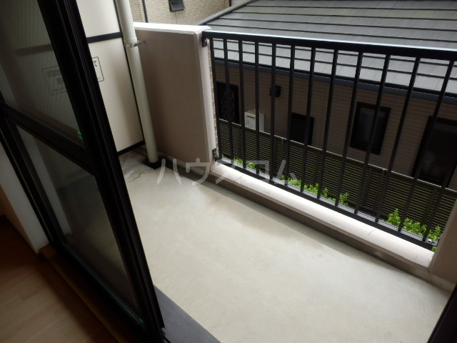 20/30 バルコニー