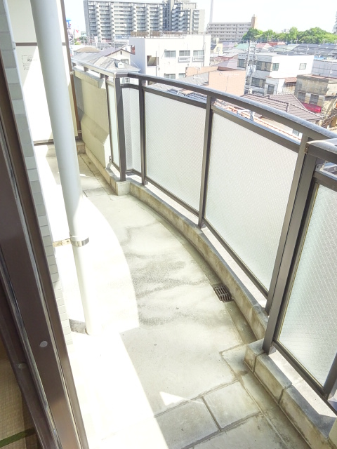 19/30 バルコニー