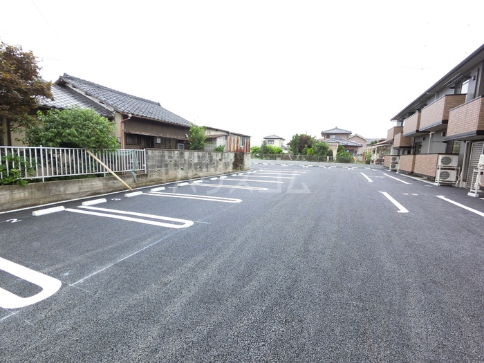 3/10 駐車場
