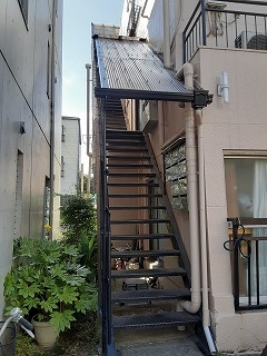 21/29 エントランス