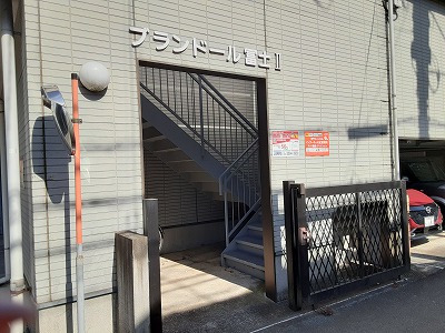 29/30 エントランス