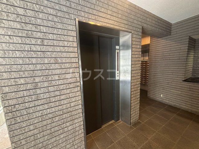 29/30 エントランス