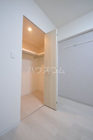 13/30 収納