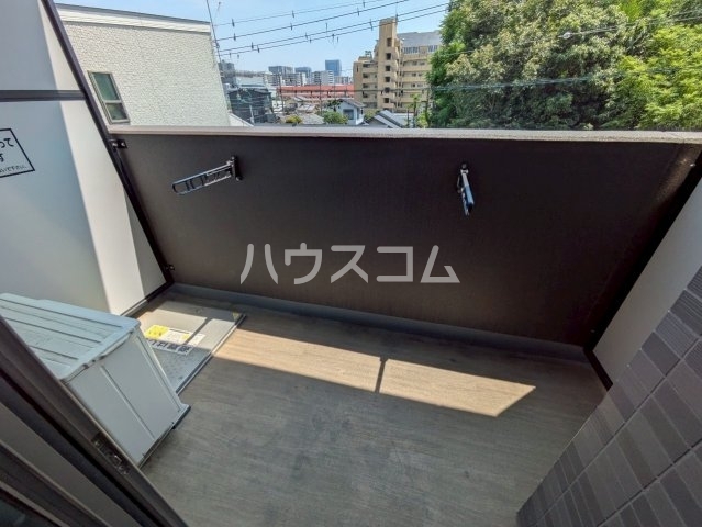 17/28 バルコニー