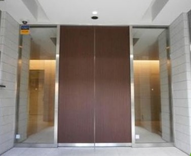 2/10 エントランス