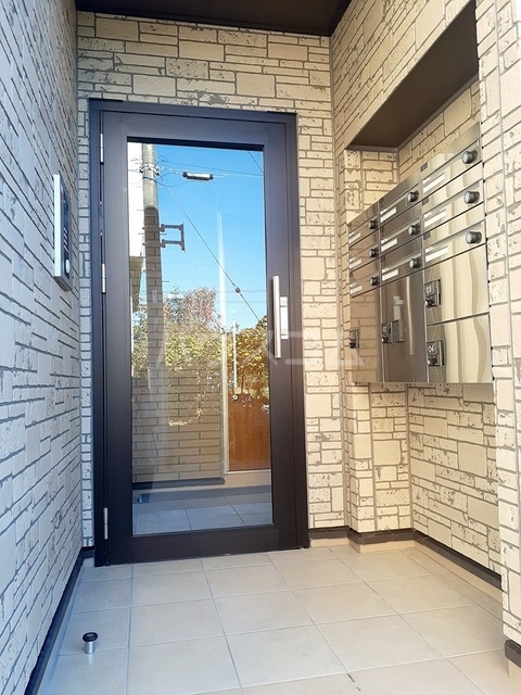 15/21 エントランス