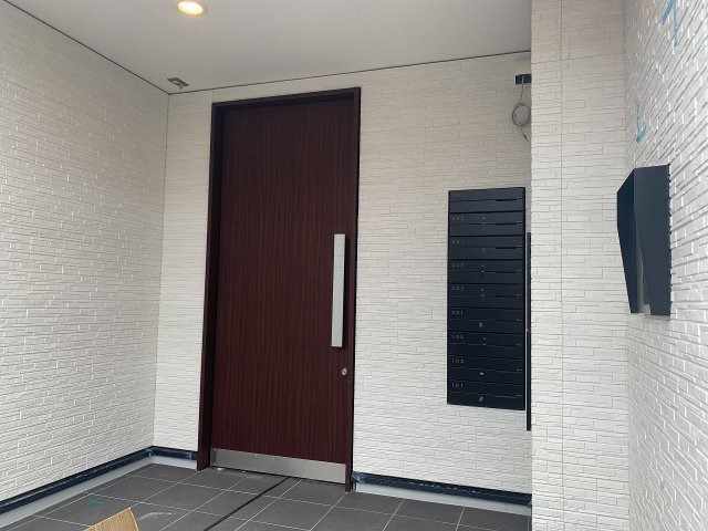 22/29 エントランス