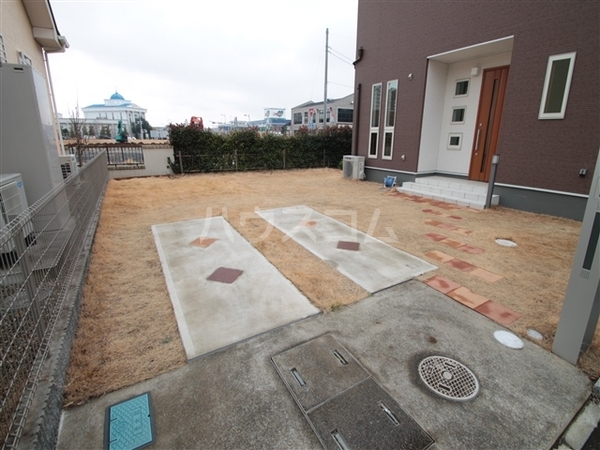 3/7 駐車場