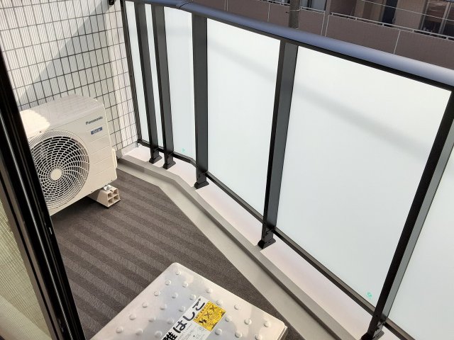 20/30 バルコニー