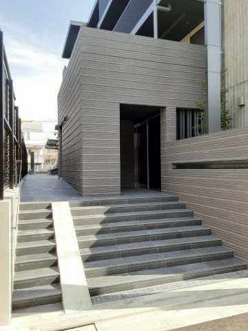 3/6 エントランス