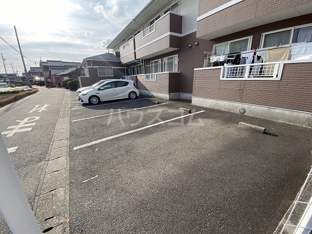 24/30 駐車場