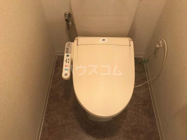 13/30 トイレ