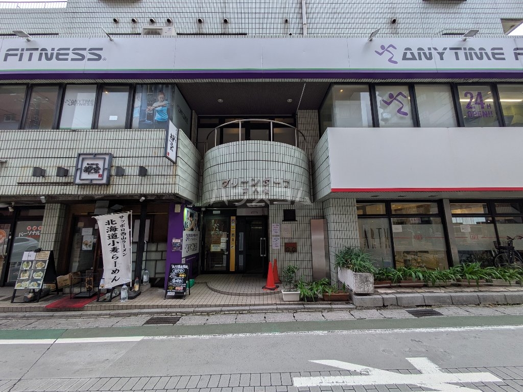 29/30 エントランス
