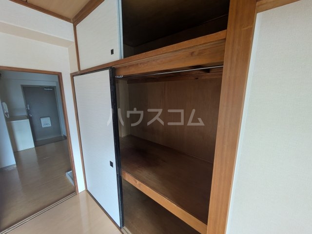 14/30 収納