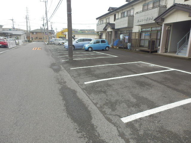 22/29 駐車場