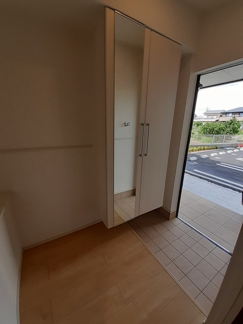 5/24 玄関