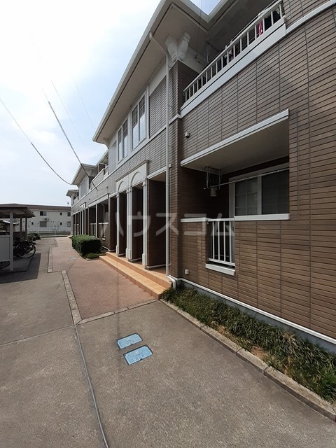 13/24 エントランス