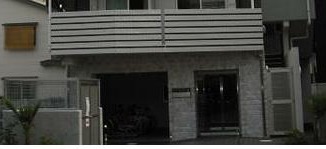 19/25 エントランス