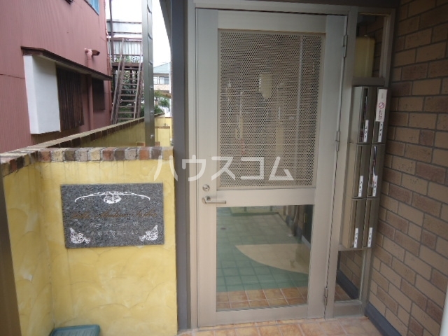 16/24 エントランス