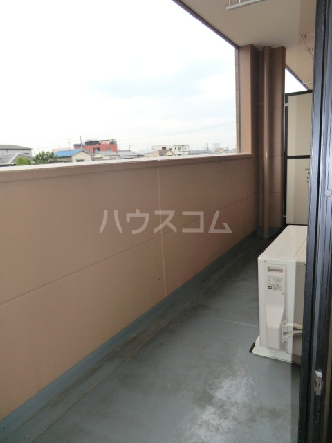 16/23 バルコニー