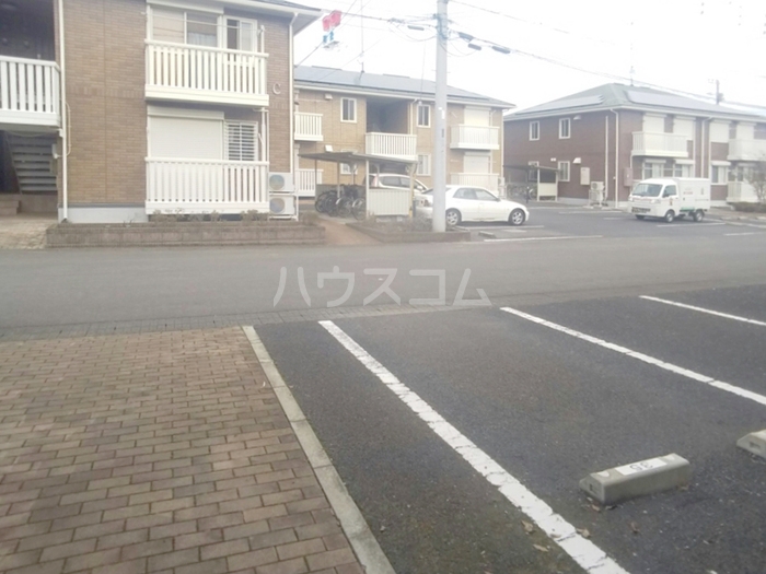 19/27 駐車場