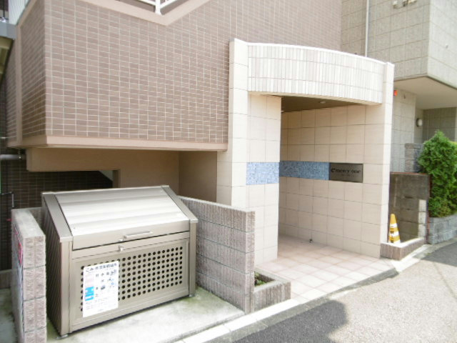 29/30 エントランス