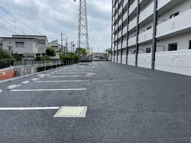21/29 駐車場