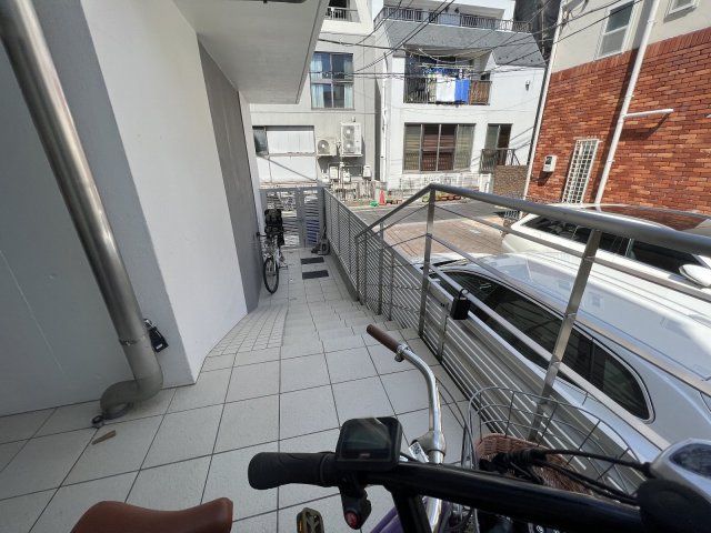 16/25 バルコニー