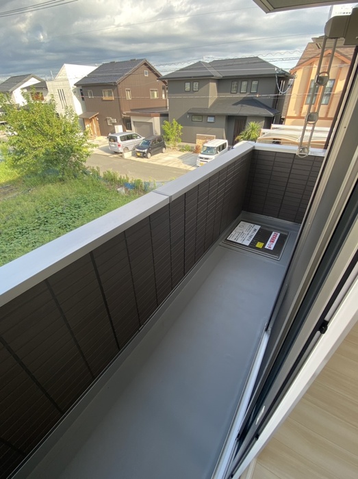 21/30 バルコニー