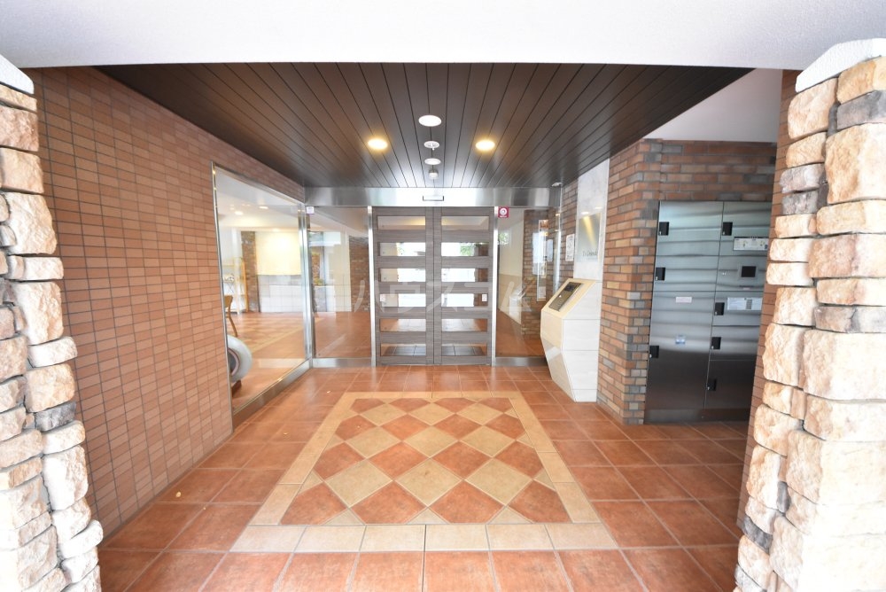 2/6 エントランス