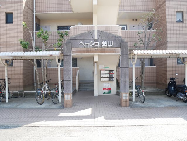 14/16 エントランス