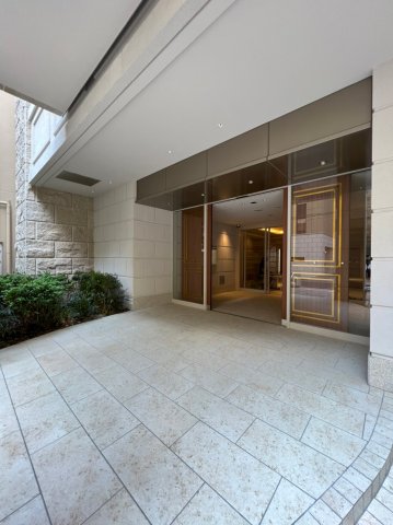 15/24 エントランス