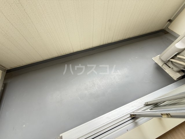 23/30 バルコニー
