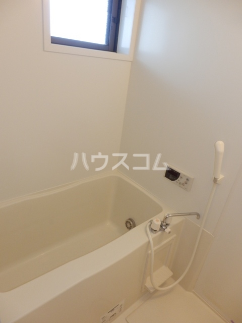 14/30 浴室