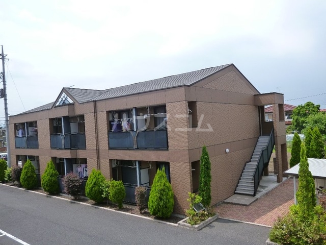 21/30 エントランス