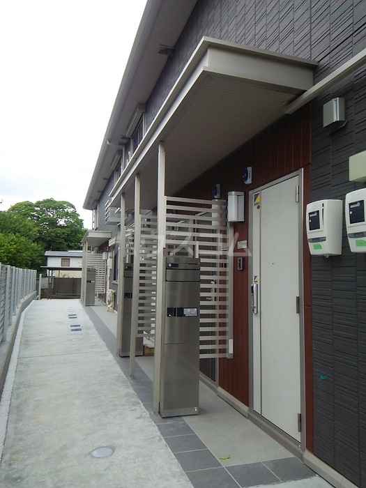 17/17 エントランス
