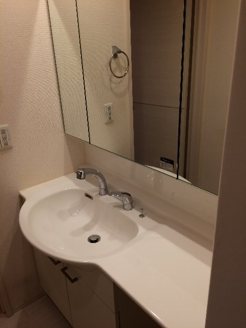 16/28 洗面