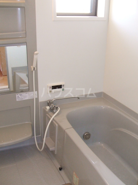 8/16 浴室