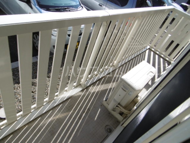 18/23 バルコニー