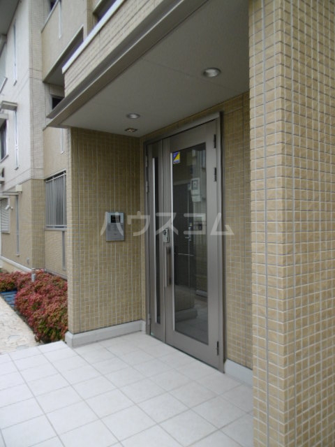 2/6 エントランス